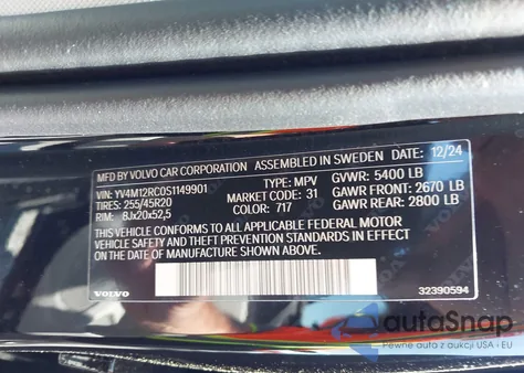 2025 Volvo Xc60 Plus z USA, uszkodzony, nr VIN YV4M12RC0S1149901